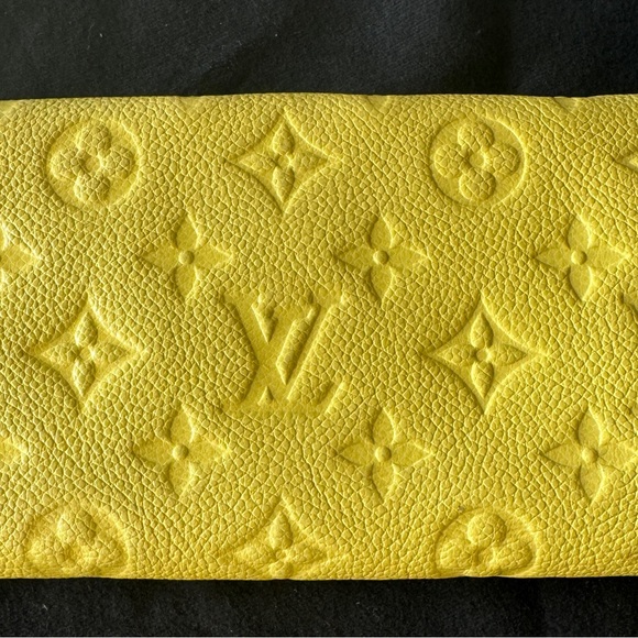 Louis Vuitton Long Wallet Monogram Empreinte
Portefeuille Curieuse Citron COA - Picture 7 of 9